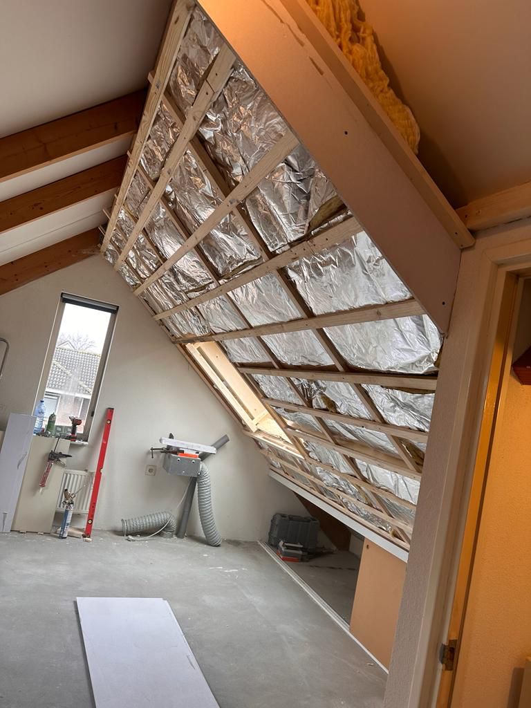 Houten dakconstructie op zolder